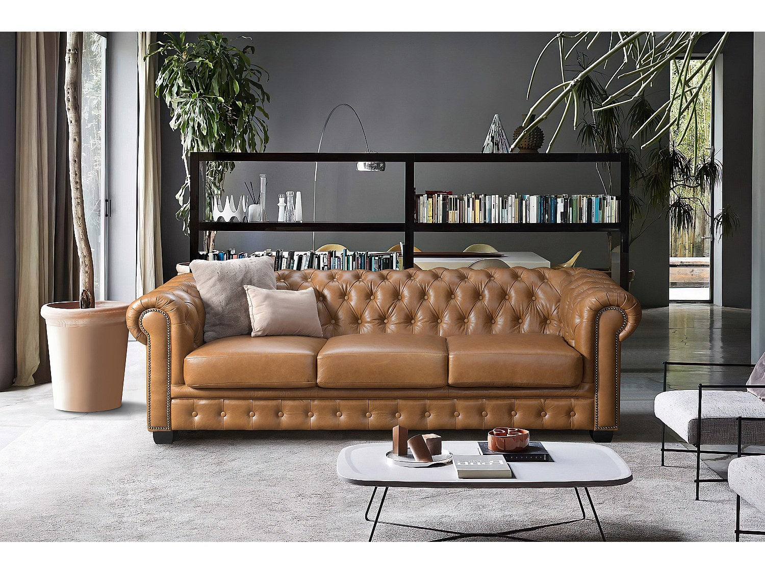 Canapé Chesterfield droit 4 places marron cuir - Brenton